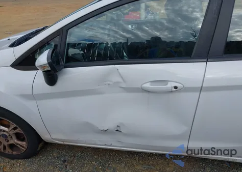 2015 Ford Fiesta Se из США, поврежденный, VIN 3FADP4EJ0FM199892